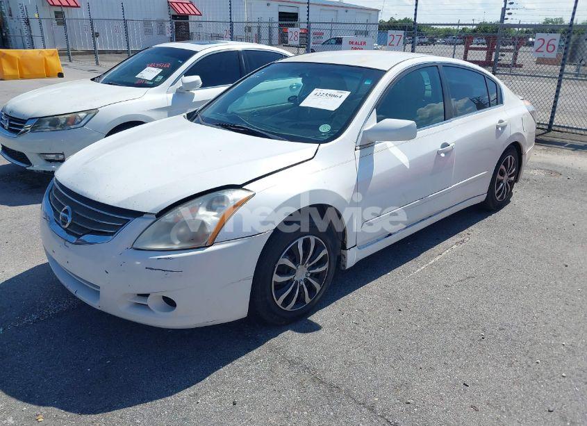 Photo 2 of 2011 Nissan Altima 2.5 S (VIN 1N4AL2APXBN469496)