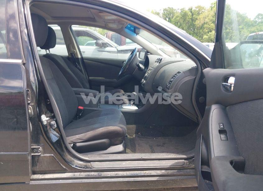 Photo 5 of 2011 Nissan Altima 2.5 S (VIN 1N4AL2APXBN495824)