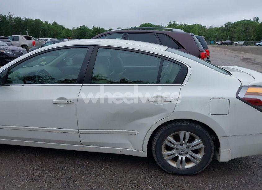 Photo 14 of 2011 Nissan Altima 2.5 S (VIN 1N4AL2APXBN506594)