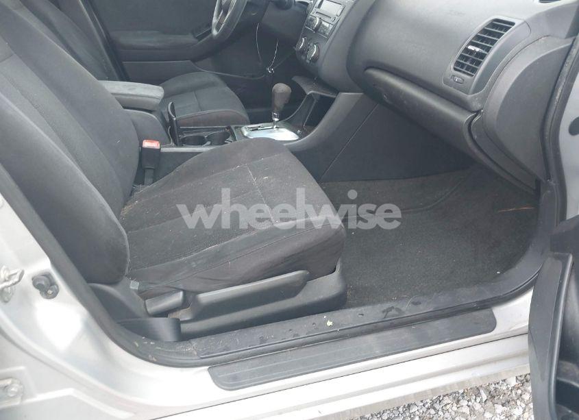 Photo 5 of 2012 Nissan Altima 2.5 S (VIN 1N4AL2APXCC232438)