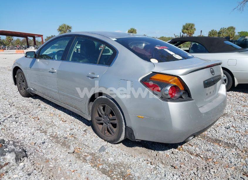Photo 3 of 2012 Nissan Altima 2.5 S (VIN 1N4AL2APXCN404827)