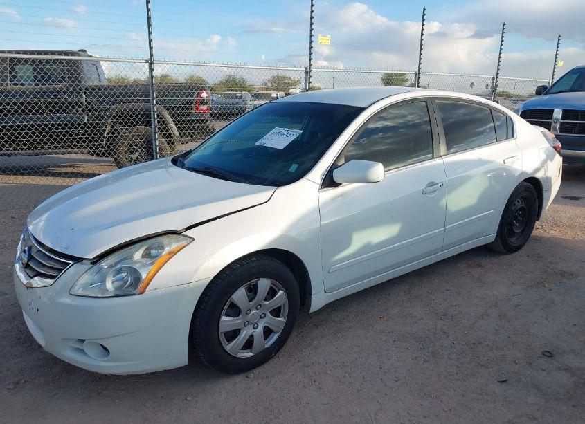 Photo 2 of 2012 Nissan Altima 2.5 S (VIN 1N4AL2APXCN547440)