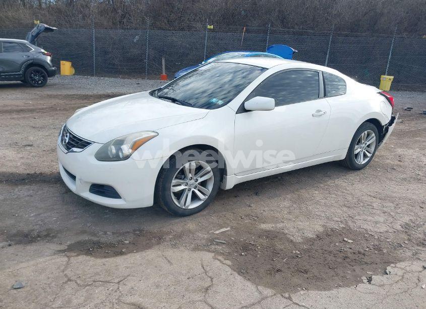 Photo 2 of 2011 Nissan Altima 2.5 S (VIN 1N4AL2EP0BC135418)