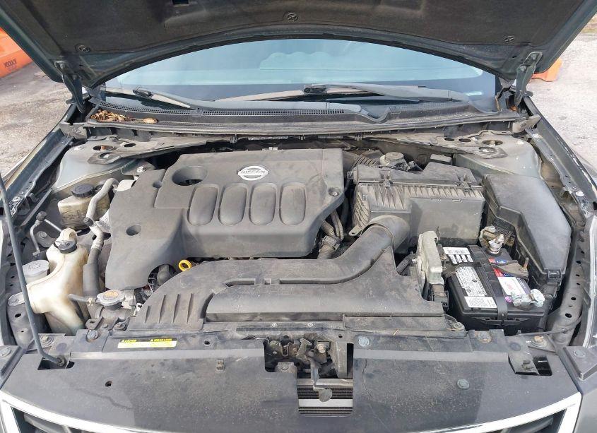 Photo 10 of 2011 Nissan Altima 2.5 S (VIN 1N4AL2EP0BC147150)