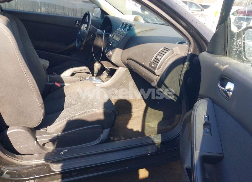 Photo 5 of 2013 Nissan Altima 2.5 S (VIN 1N4AL2EP0DC137365)