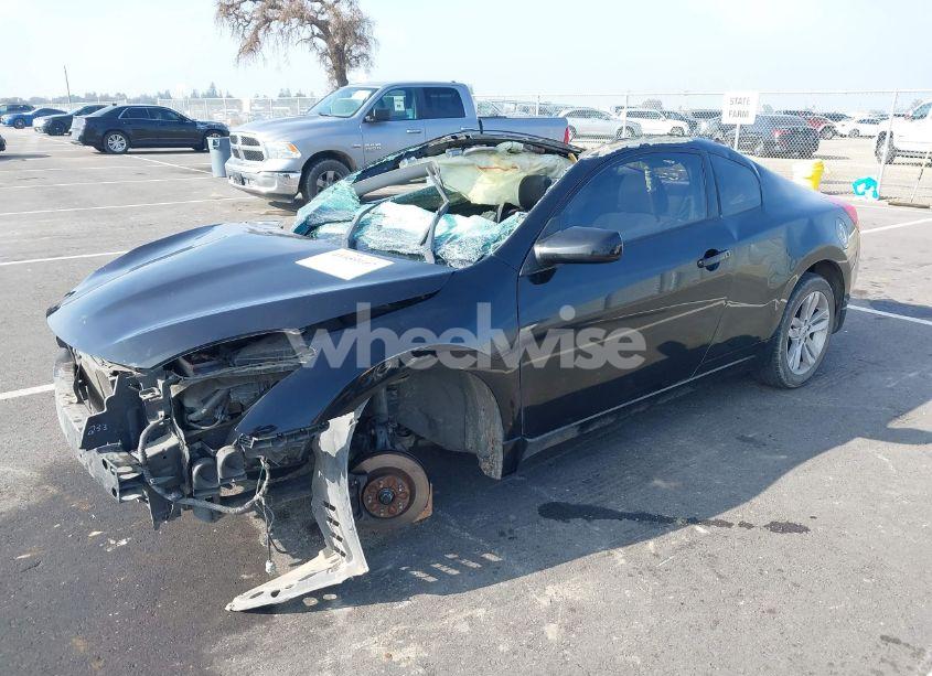 Photo 2 of 2013 Nissan Altima 2.5 S (VIN 1N4AL2EP0DC242973)