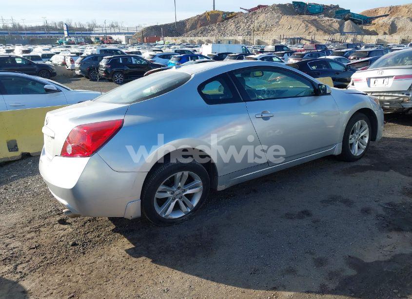 Photo 4 of 2010 Nissan Altima 2.5 S (VIN 1N4AL2EP1AC112745)