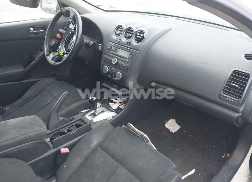 Photo 5 of 2010 Nissan Altima 2.5 S (VIN 1N4AL2EP1AC151349)