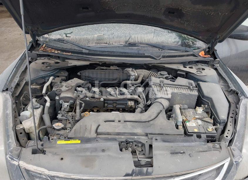 Photo 10 of 2010 Nissan Altima 2.5 S (VIN 1N4AL2EP1AC174226)