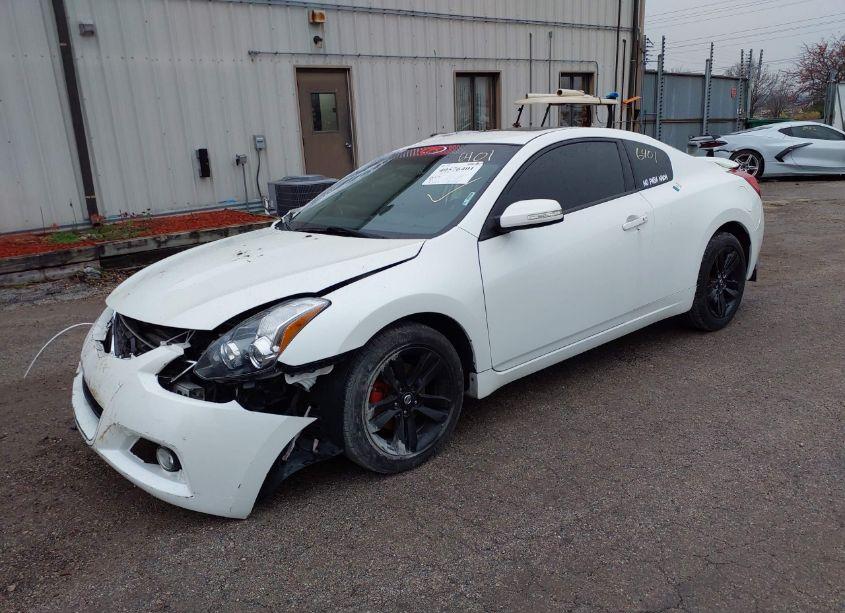 Photo 2 of 2013 Nissan Altima 2.5 S (VIN 1N4AL2EP1DC138704)