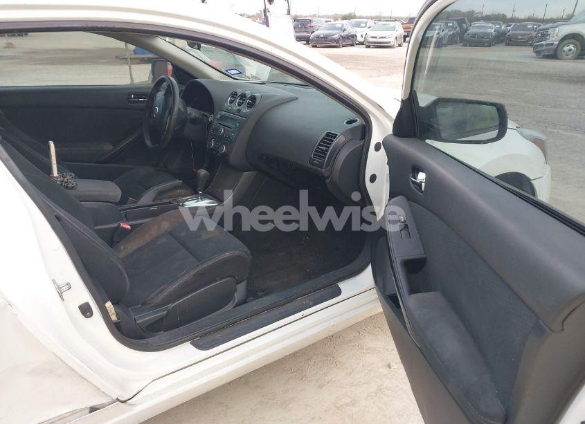 Photo 5 of 2013 Nissan Altima 2.5 S (VIN 1N4AL2EP2DC177253)