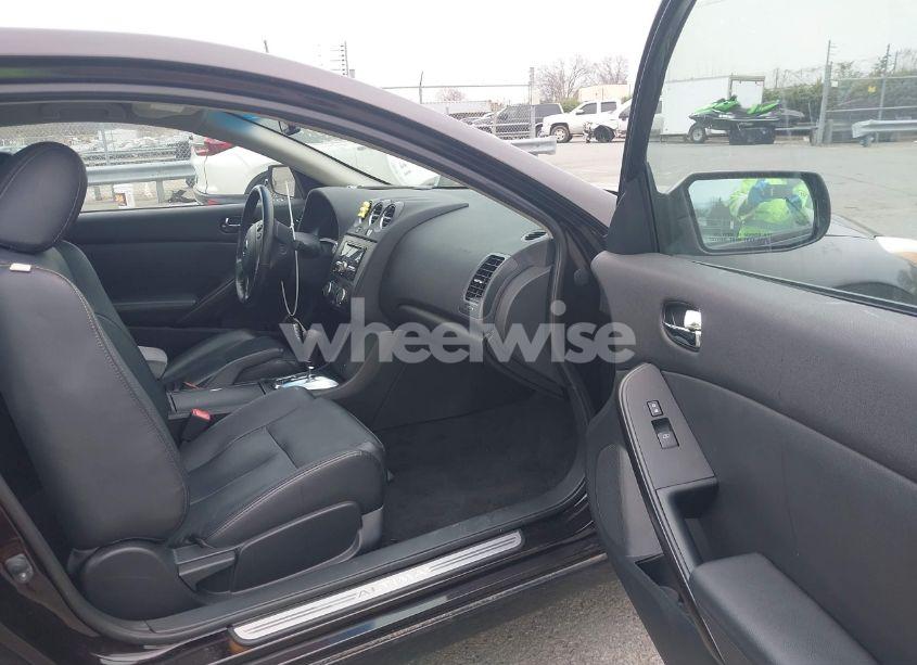 Photo 5 of 2013 Nissan Altima 2.5 S (VIN 1N4AL2EP2DC202751)