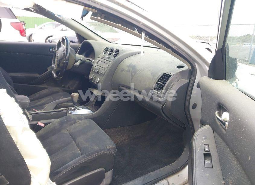 Photo 5 of 2010 Nissan Altima 2.5 S (VIN 1N4AL2EP3AC121995)