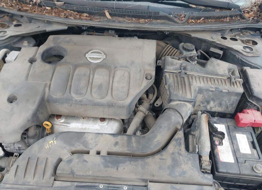 Photo 10 of 2010 Nissan Altima 2.5 S (VIN 1N4AL2EP3AC137744)