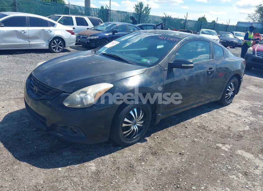 Photo 2 of 2010 Nissan Altima 2.5 S (VIN 1N4AL2EP4AC160868)