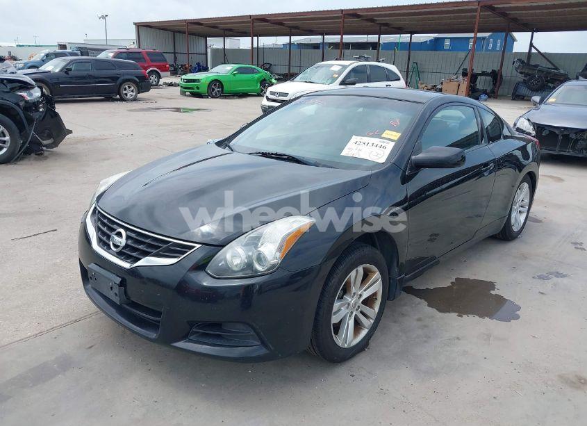 Photo 2 of 2013 Nissan Altima 2.5 S (VIN 1N4AL2EP4DC163838)