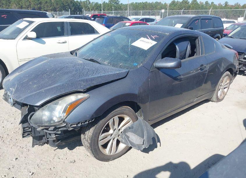 Photo 2 of 2013 Nissan Altima 2.5 S (VIN 1N4AL2EP4DC290041)