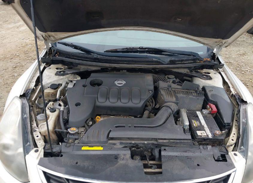 Photo 10 of 2010 Nissan Altima 2.5 S (VIN 1N4AL2EP5AC151158)