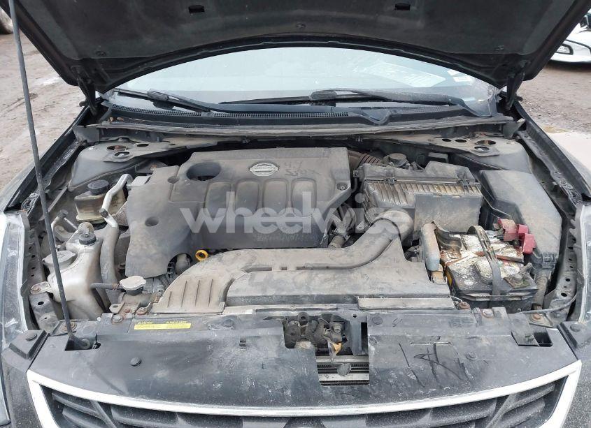 Photo 10 of 2010 Nissan Altima 2.5 S (VIN 1N4AL2EP5AC181048)