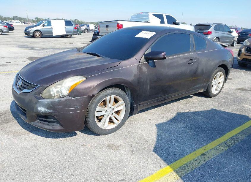 Photo 2 of 2013 Nissan Altima 2.5 S (VIN 1N4AL2EP5DC148314)