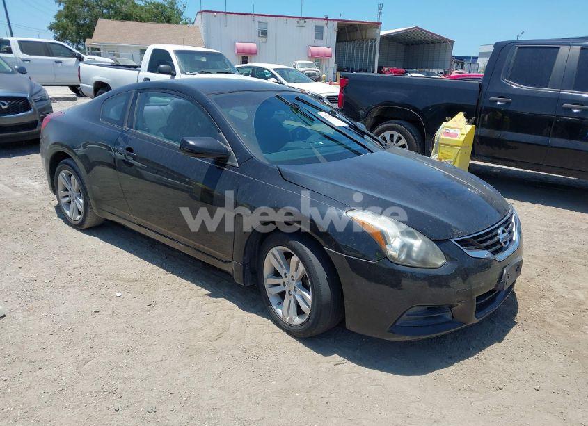 2013 Nissan Altima 2.5 S (VIN 1N4AL2EP5DC299055) main photo