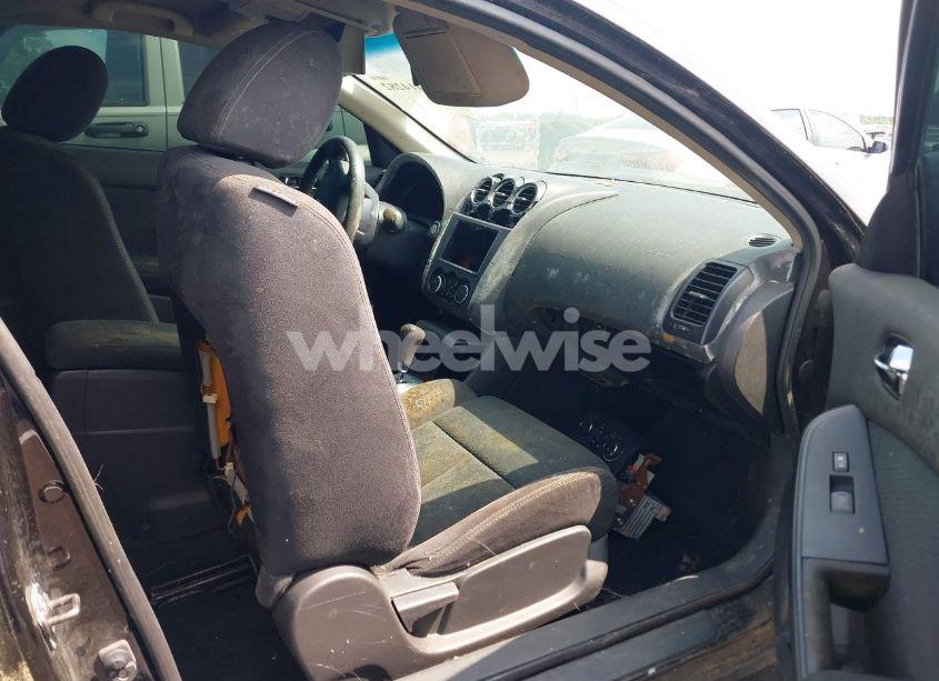 Photo 5 of 2010 Nissan Altima 2.5 S (VIN 1N4AL2EP6AC142548)