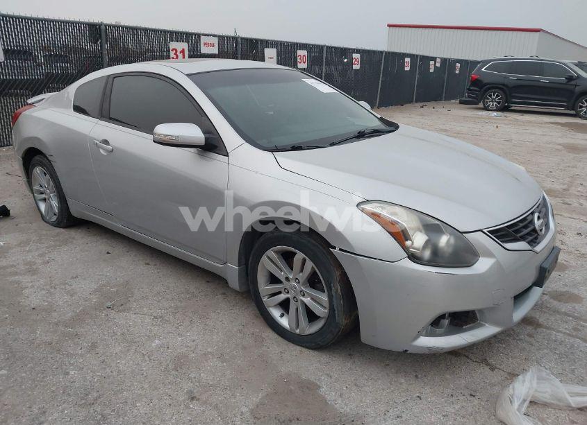 2011 Nissan Altima 2.5 S (VIN 1N4AL2EP6BC123905) main photo