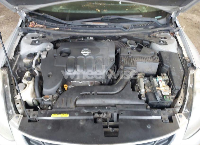 Photo 10 of 2010 Nissan Altima 2.5 S (VIN 1N4AL2EP7AC105377)