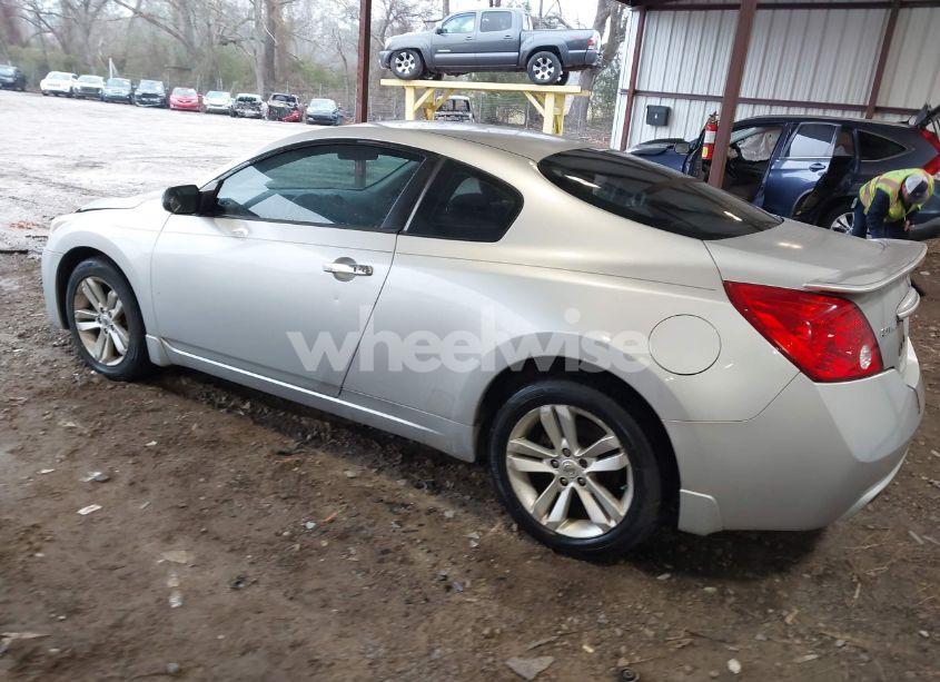 Photo 3 of 2010 Nissan Altima 2.5 S (VIN 1N4AL2EP7AC105377)