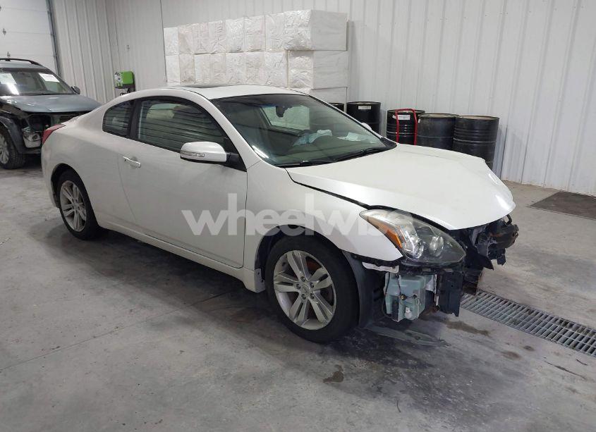 2013 Nissan Altima 2.5 S (VIN 1N4AL2EP7DC275744) main photo