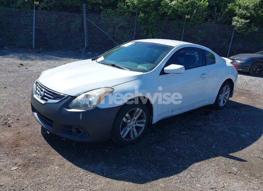Photo 2 of 2011 Nissan Altima 2.5 S (VIN 1N4AL2EP8BC154380)