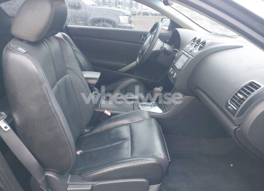 Photo 5 of 2013 Nissan Altima 2.5 S (VIN 1N4AL2EP8DC288213)