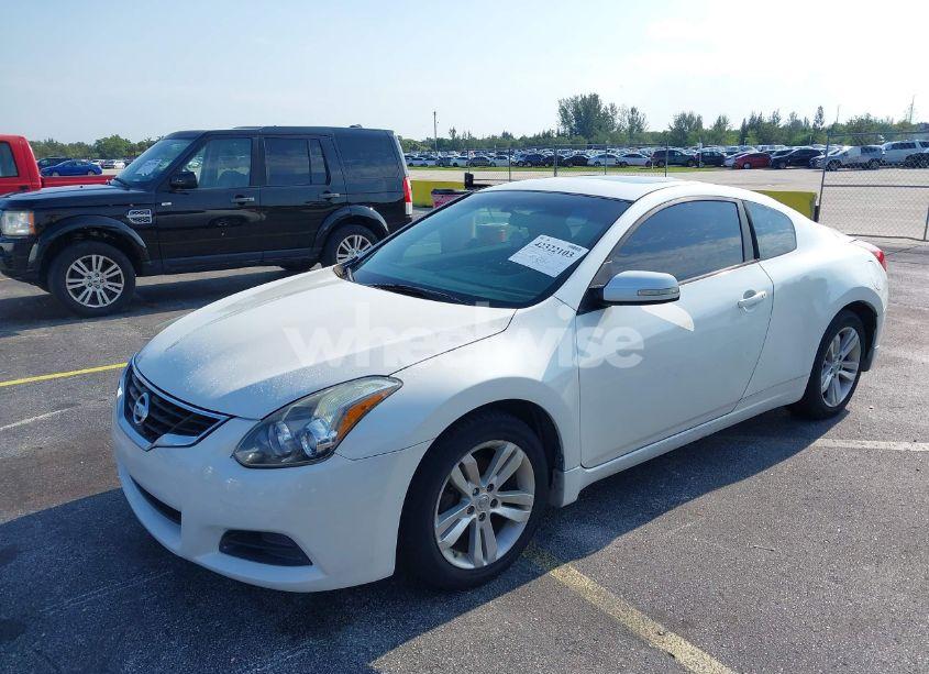 Photo 2 of 2010 Nissan Altima 2.5 S (VIN 1N4AL2EP9AC143483)