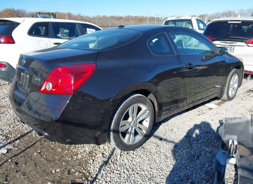 Photo 4 of 2013 Nissan Altima 2.5 S (VIN 1N4AL2EP9DC252076)
