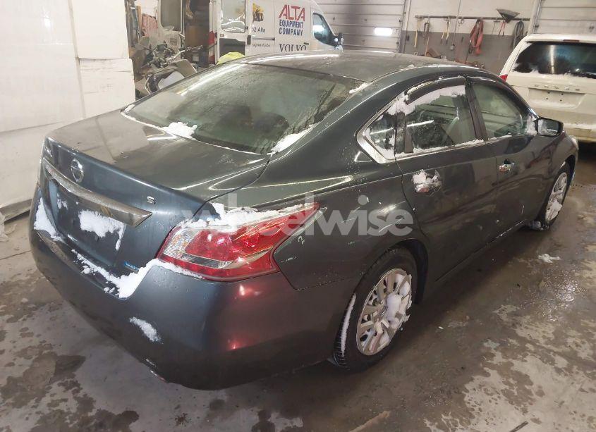 Photo 4 of 2013 Nissan Altima 2.5 S (VIN 1N4AL3AP0DC172984)
