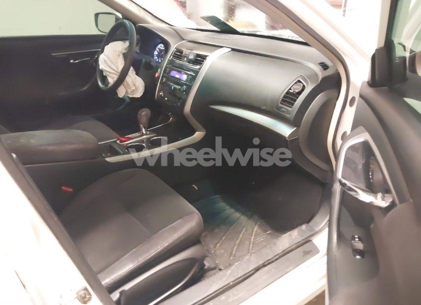 Photo 5 of 2013 Nissan Altima 2.5 S (VIN 1N4AL3AP0DC202615)