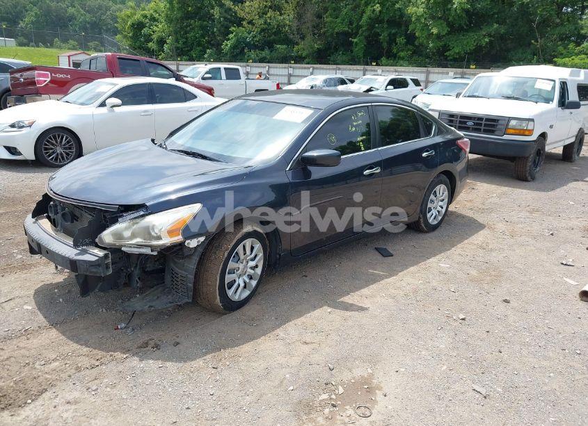 Photo 2 of 2013 Nissan Altima 2.5 S (VIN 1N4AL3AP0DC207829)