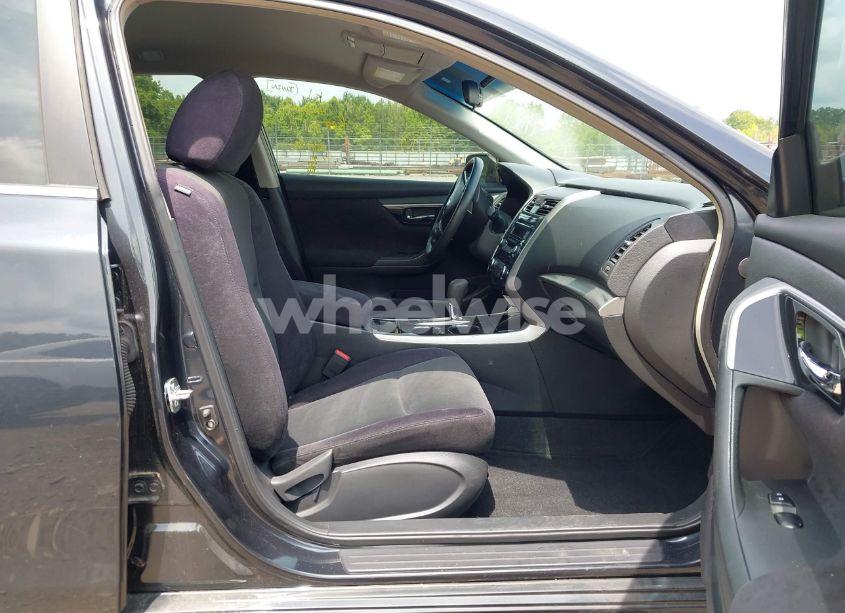 Photo 5 of 2013 Nissan Altima 2.5 S (VIN 1N4AL3AP0DC207829)