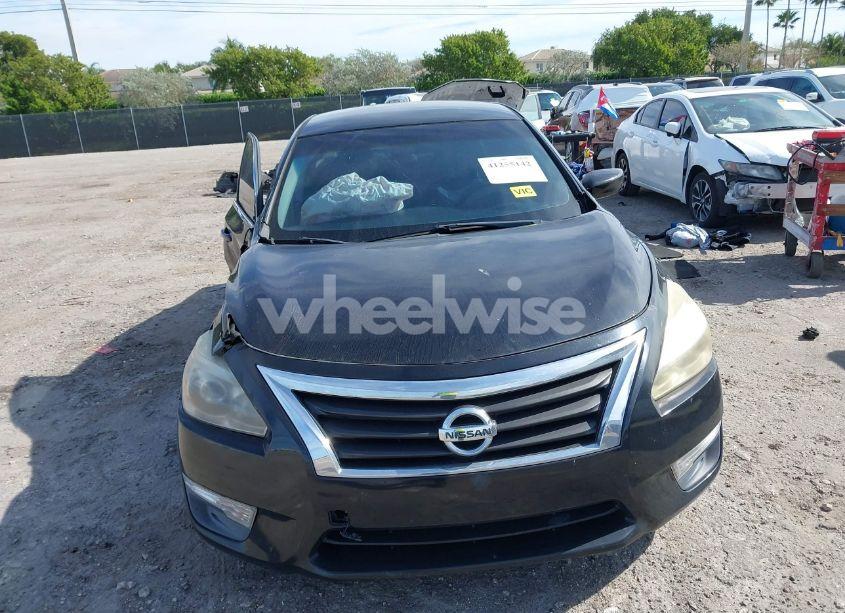 Photo 12 of 2013 Nissan Altima 2.5 S (VIN 1N4AL3AP0DC233301)
