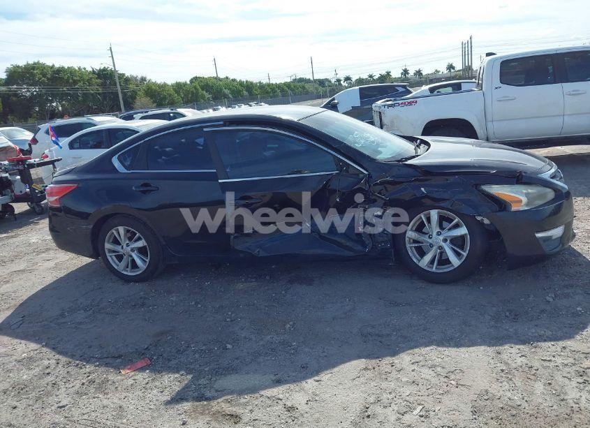 Photo 13 of 2013 Nissan Altima 2.5 S (VIN 1N4AL3AP0DC233301)