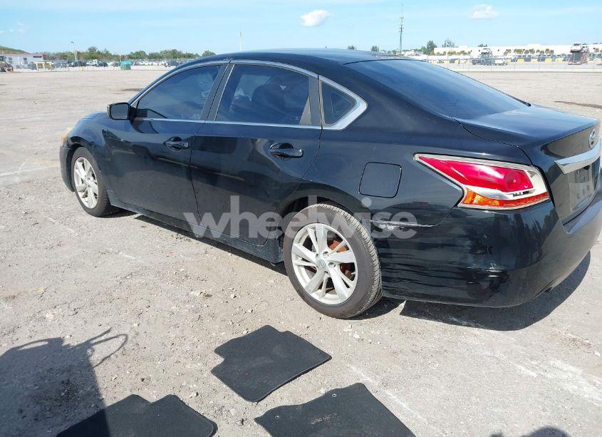 Photo 3 of 2013 Nissan Altima 2.5 S (VIN 1N4AL3AP0DC233301)