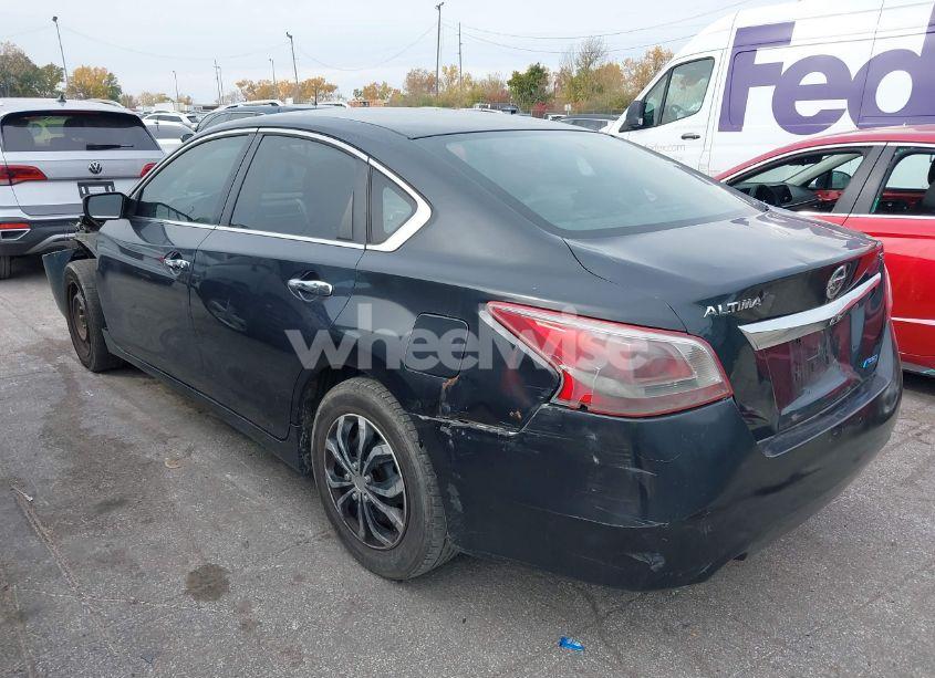 Photo 3 of 2013 Nissan Altima 2.5 S (VIN 1N4AL3AP0DC239955)