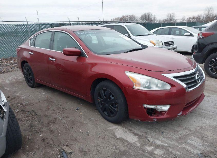 2013 Nissan Altima 2.5 (VIN 1N4AL3AP0DC243570) main photo