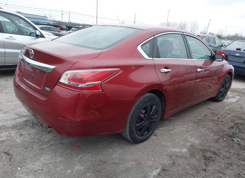 Photo 4 of 2013 Nissan Altima 2.5 (VIN 1N4AL3AP0DC243570)