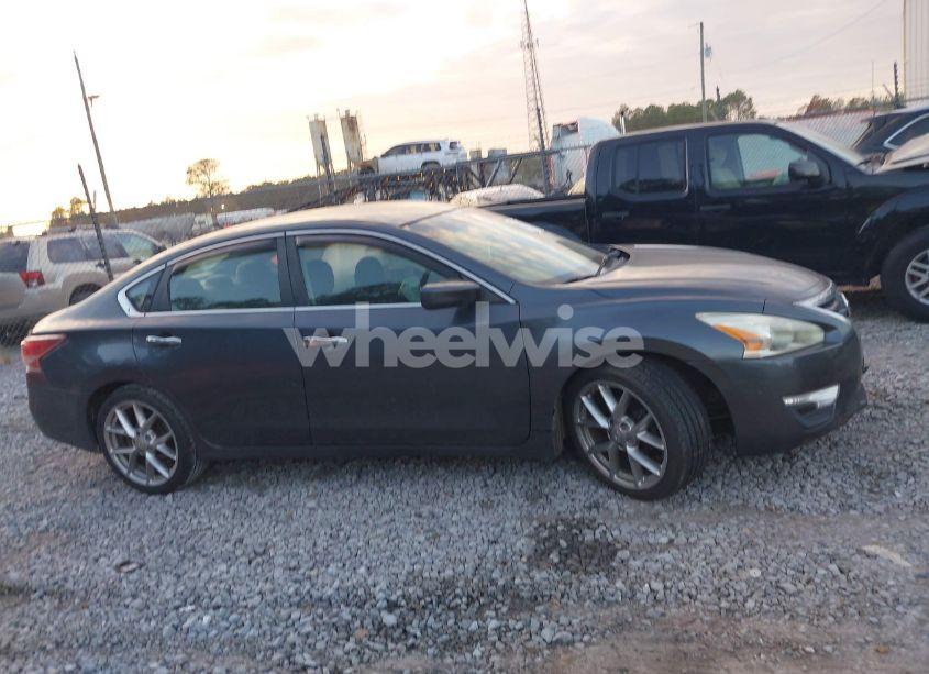 Photo 14 of 2013 Nissan Altima 2.5 S (VIN 1N4AL3AP0DC256142)