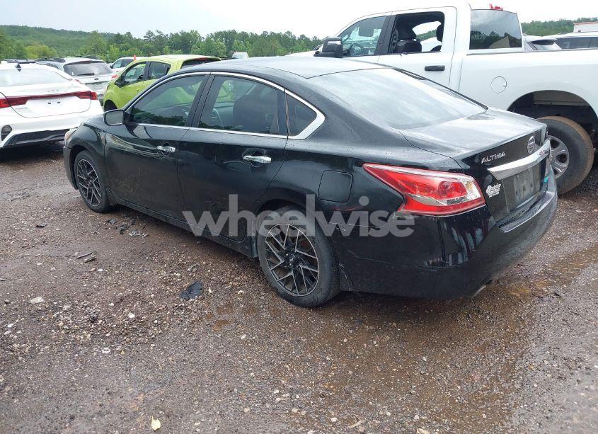 Photo 3 of 2013 Nissan Altima 2.5 S (VIN 1N4AL3AP0DC280778)