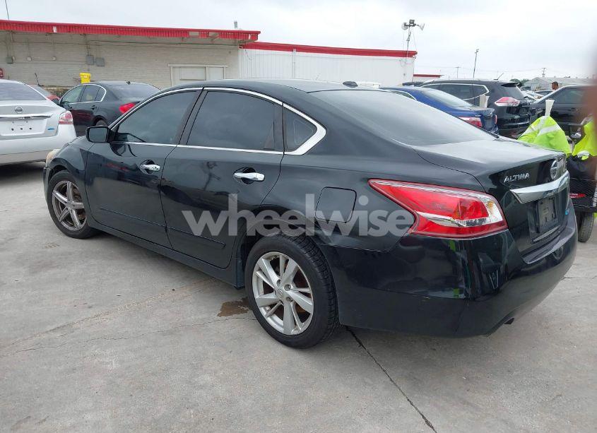 Photo 3 of 2013 Nissan Altima 2.5 SV (VIN 1N4AL3AP0DC287021)