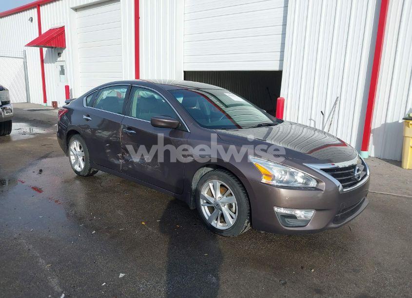 2013 Nissan Altima 2.5 SV (VIN 1N4AL3AP0DC915109) main photo