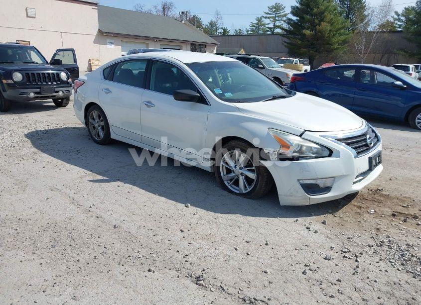2013 Nissan Altima 2.5 SV (VIN 1N4AL3AP0DC916986) main photo