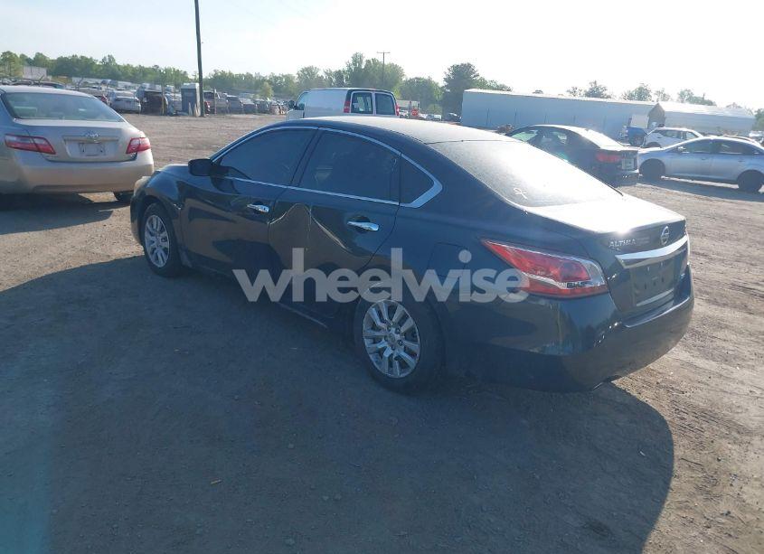 Photo 3 of 2013 Nissan Altima 2.5 S (VIN 1N4AL3AP0DN407193)